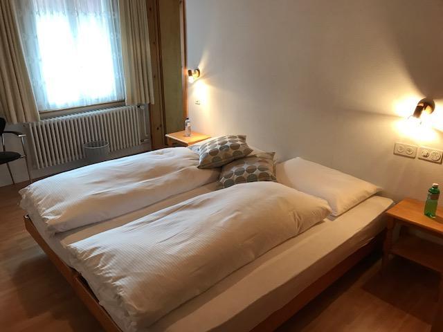 Chamanna Hotel 2*